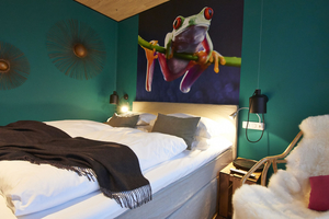 Sevenoaks Hotel Cloppenburg Zimmer Regenwald